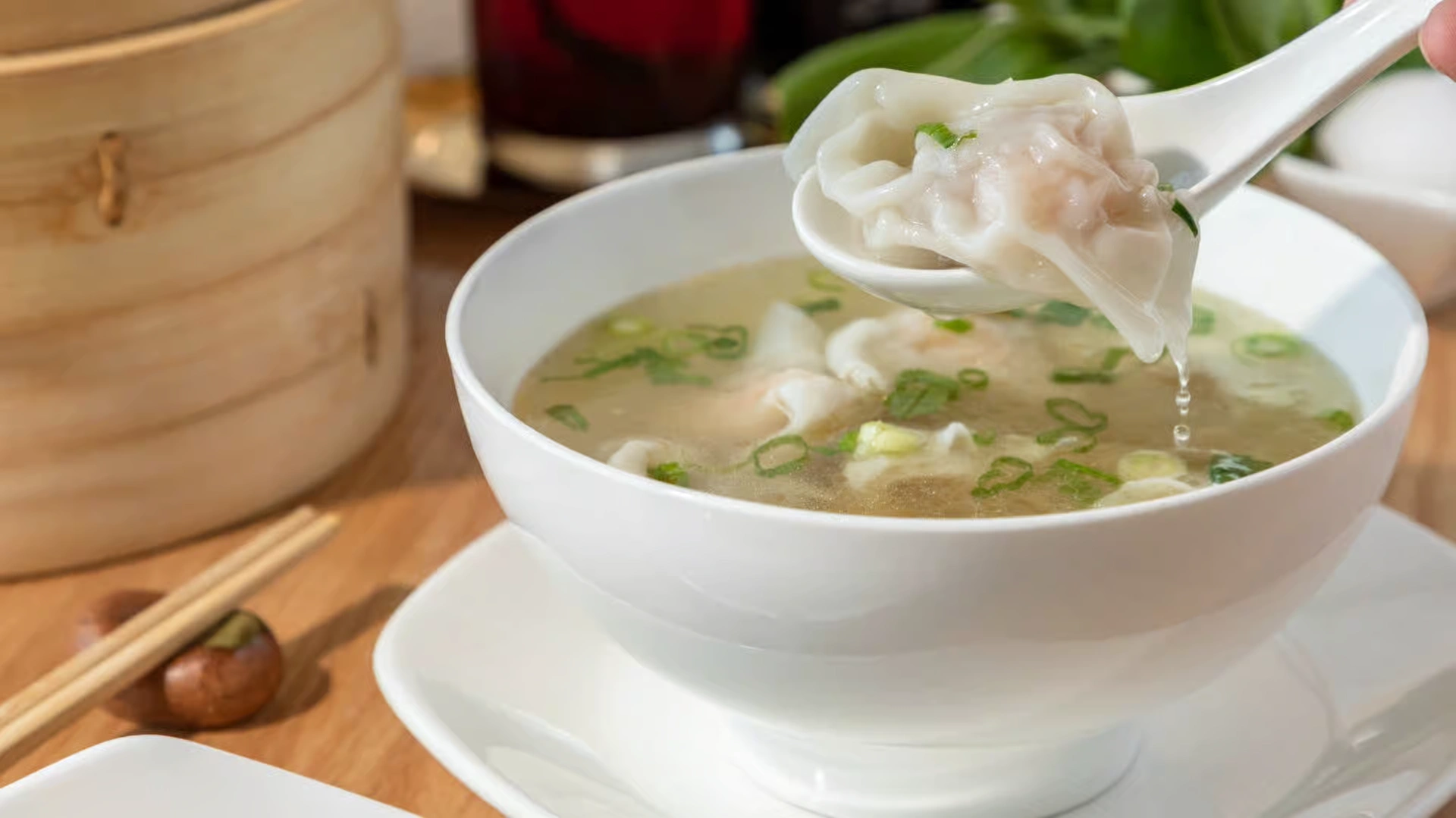 Chicken wonton soup